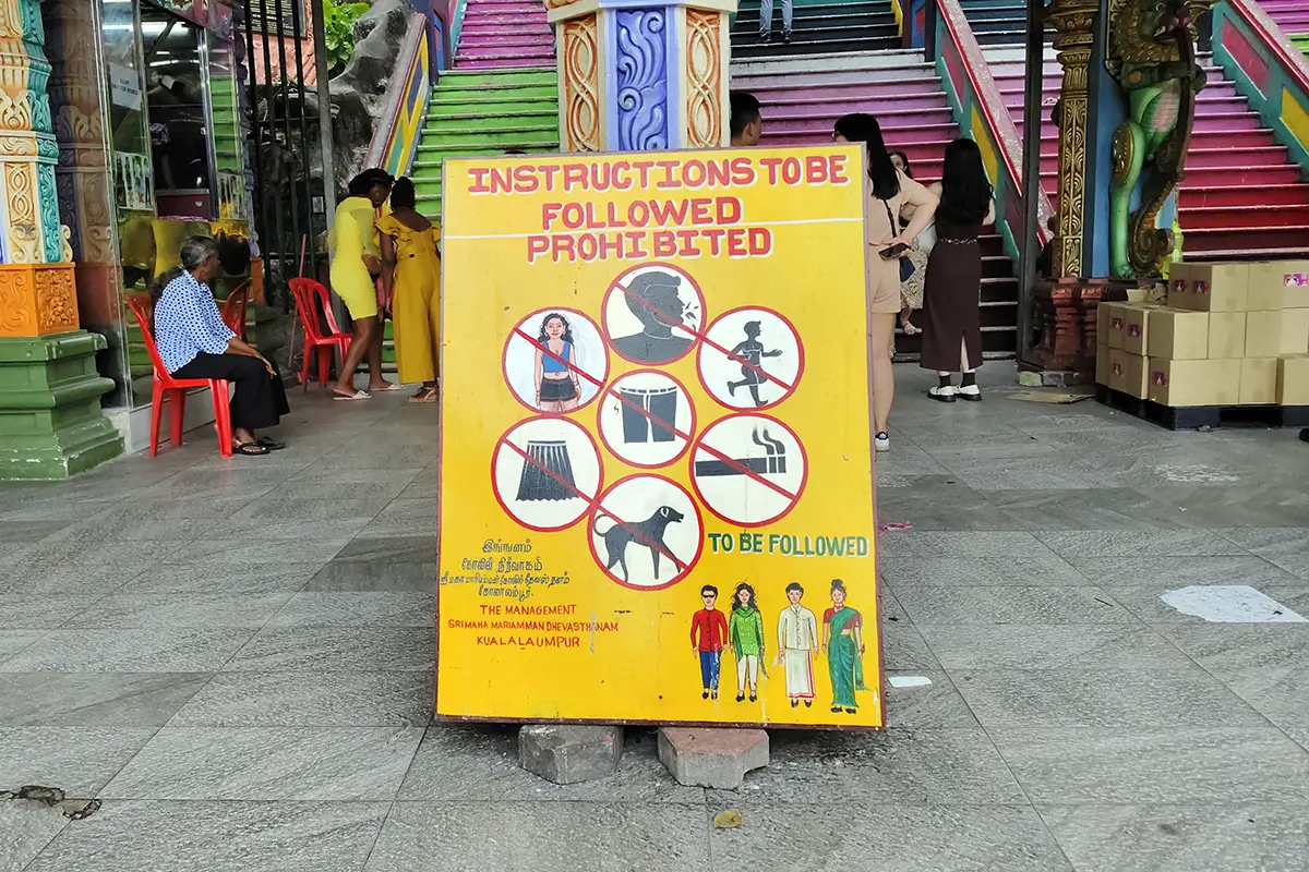 Batu caves dress code must follow by visitor